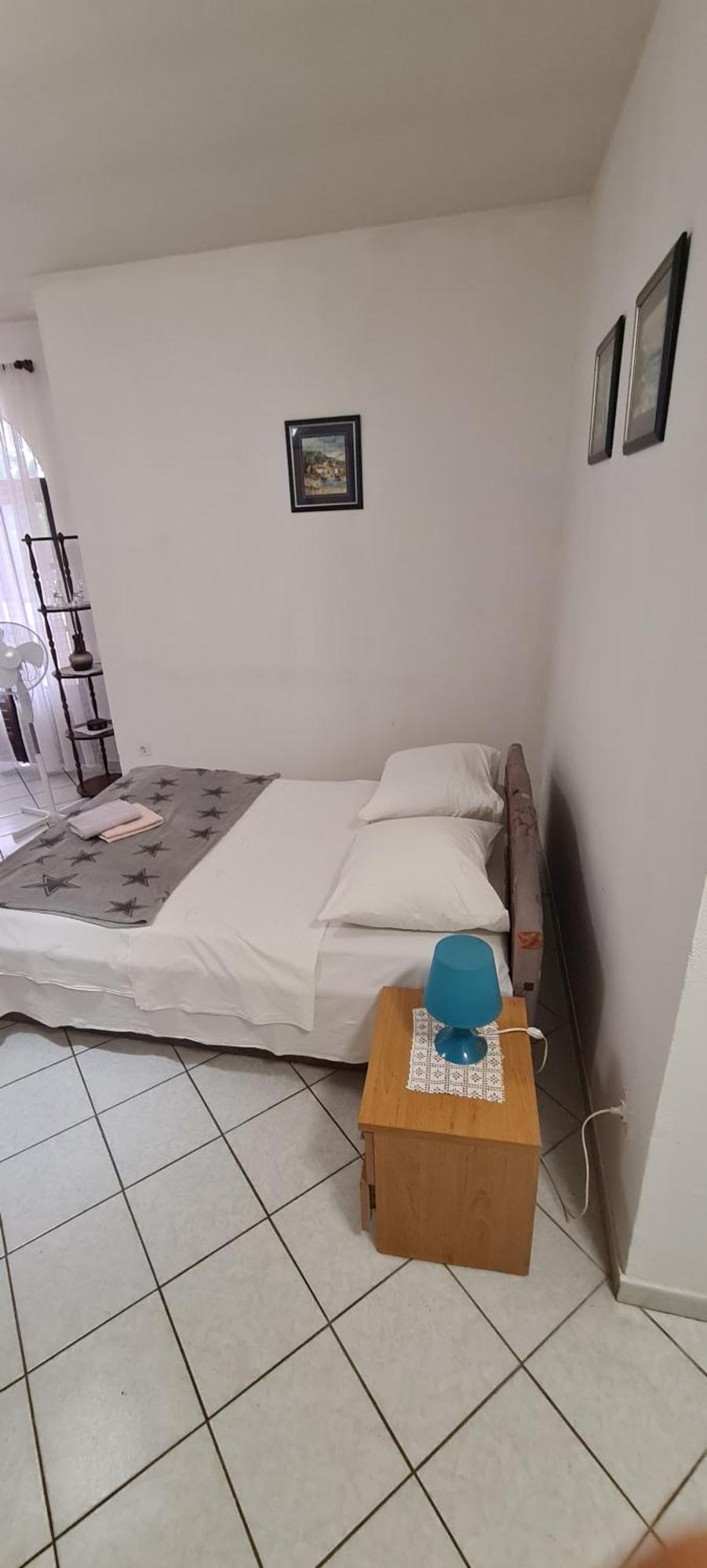 Apartments Hugo Malinska Quarto foto